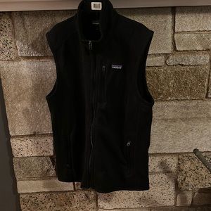Patagonia vest size Large knit material
